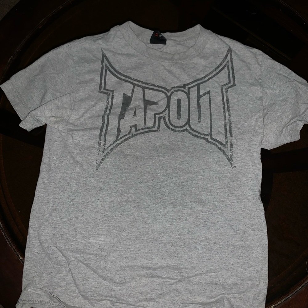 Tap out grey vintage shirt